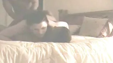 La massaggiatrice ha 18 anni Son segna la figa della MILF dopo W?rk donne porche racconti