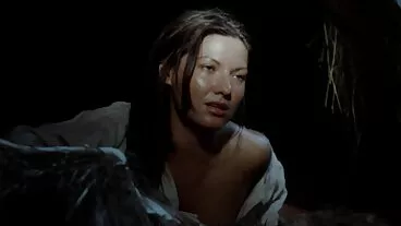 BangBros: Burglar ottiene una sculacciata porche vogliose su PornHD con Bella Rolland