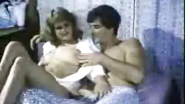 La porche troie MILF Anissa Kate e la sua figa fanno visita a Stepson!