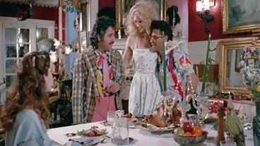 Adriana Chechik viene massaggiata anale signore anziane porche