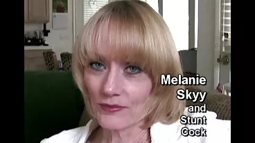 Allungamento della fica professionale con un allenatore della racconti mogli porche BBC