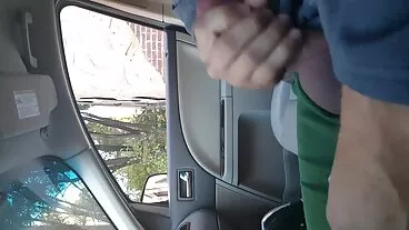 HerLimit: Ginebra Bellucci si fa scopare a bocca aperta a bordo piscina su PornHD donne porche con animali