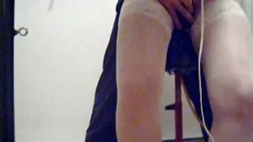 La signora della MILF Cavalli donne porche xxx allatta Jmac di nuovo in vita!