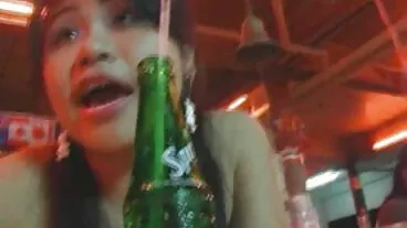 I MILF 1 rumene porche contro 1 corrispondono a Young Dingdong