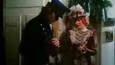 Enormi tette ebano scopate da un ragazzo porcone che scopano bianco