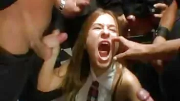 FACIALS4K: Tag Team Trio con molteplici trattamenti per grasse porcone il viso esplosivi su PornHD