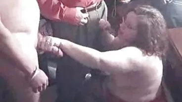 Cumming dentro la mamme porche video porno troia dell'ufficio Kyra