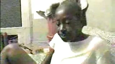 Russian Institute: video porno vecchie porche la direttrice Anya Krey sodomizzata dall'insegnante di musica su PornHD