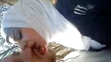 Lifeselector: visita a casa sexy signore mature porche della tua studentessa troia Isabella De Laa su PornHD