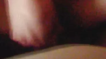 Il grosso cazzo in basso della piccola video porno di vecchie porche Baeb Kenzie Reeves