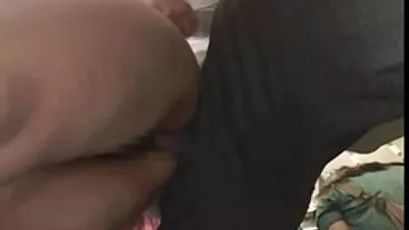 Ashley Lane rinuncia all'Ash su Shoot porno nonne porche