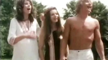 La figlia schizza sul cazzo del suo patrigno porche e troie